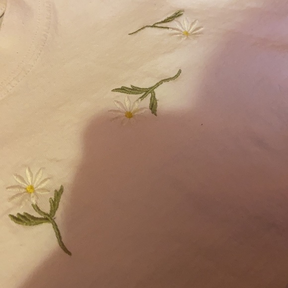 Brandy Melville Flower Oversized Top - Picture 2 of 3